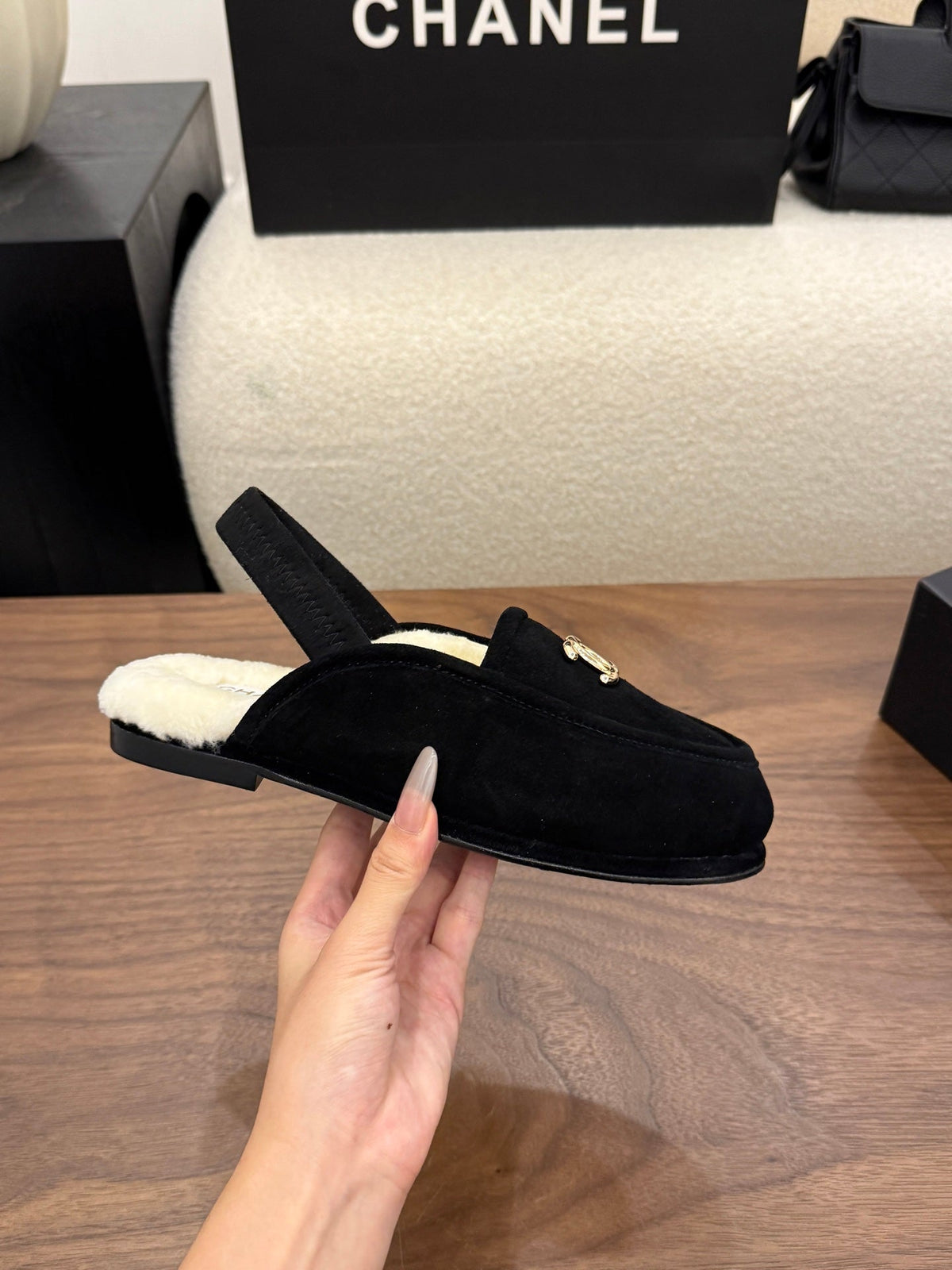 Chanel 2026 CC Logo Slingback Suede And Wool 122671