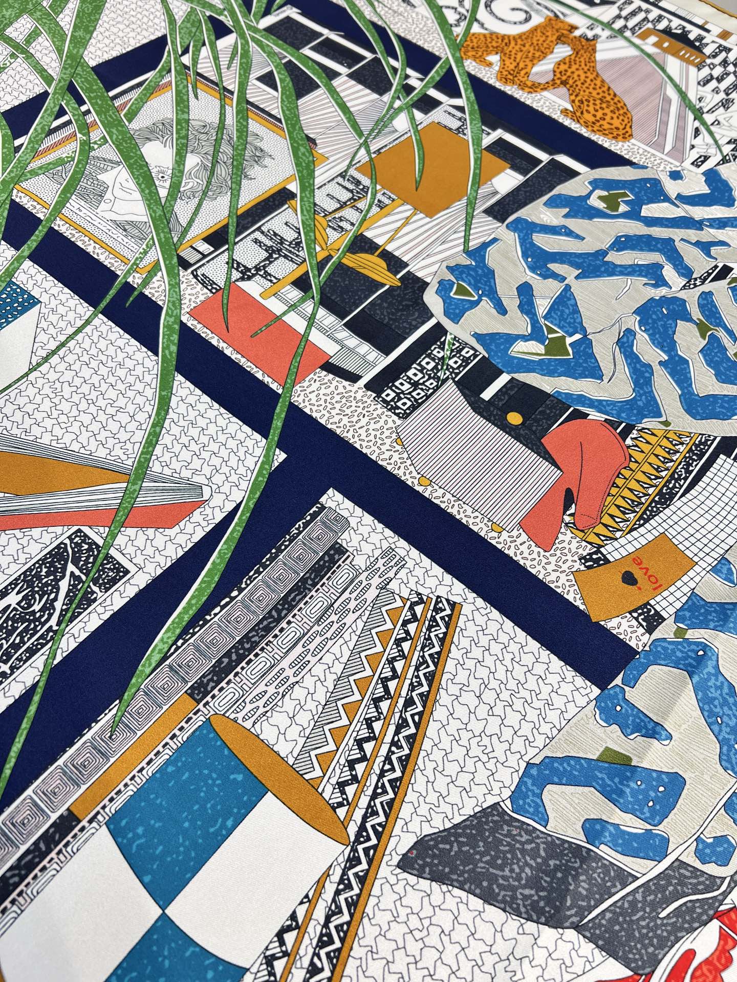 HM 26s Knitting Scarf 90 White Green Blue Colorful Mulberry Silk 148047