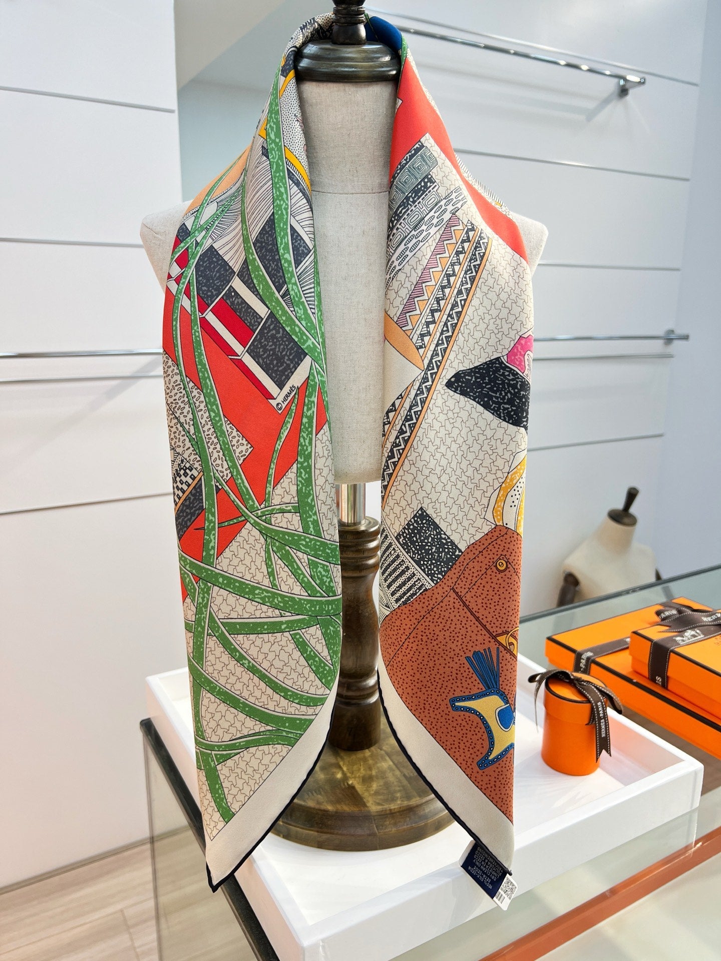 HM 26s Knitting Scarf 90 Red Pink Colorful Mulberry Silk 148045