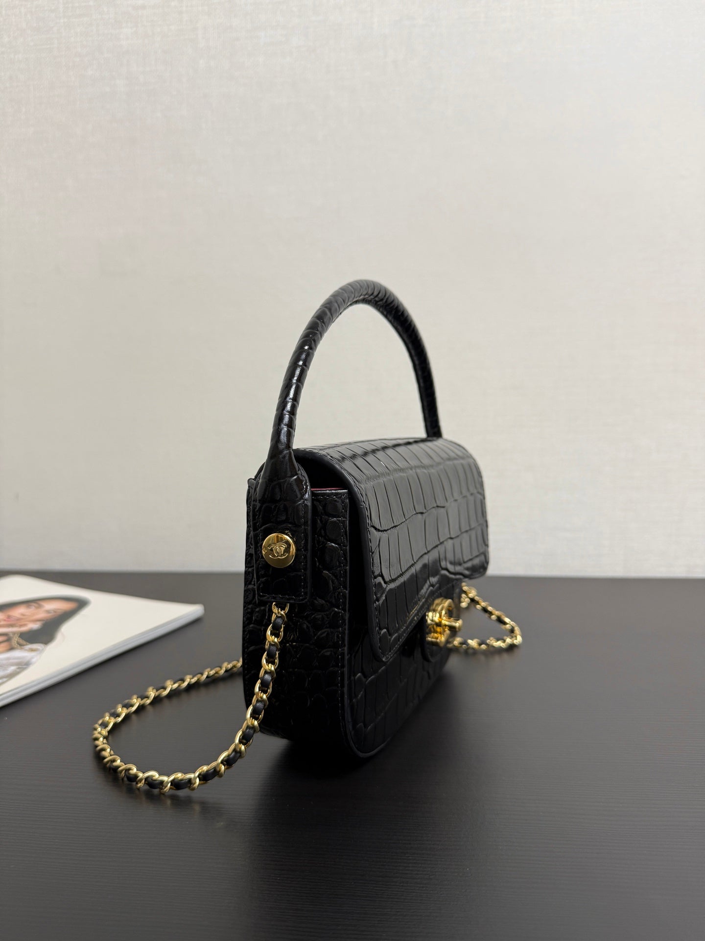 Chanel 2026 Crocodile Embossed Flap Bag 19.5cm Calfskin