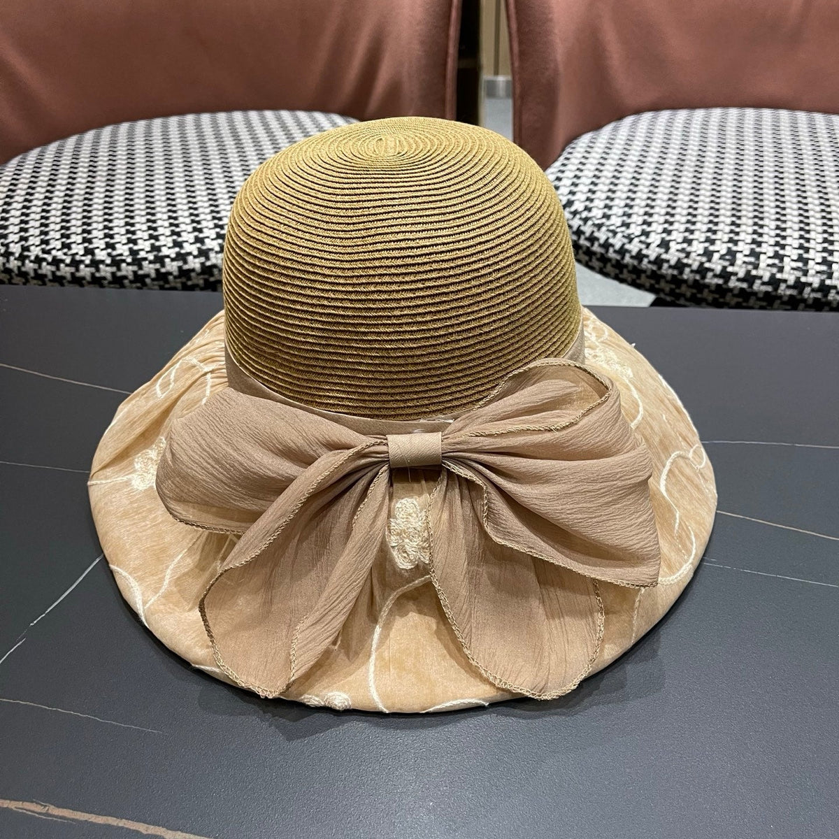 Dior Straw Bow Bucket Hat 497554