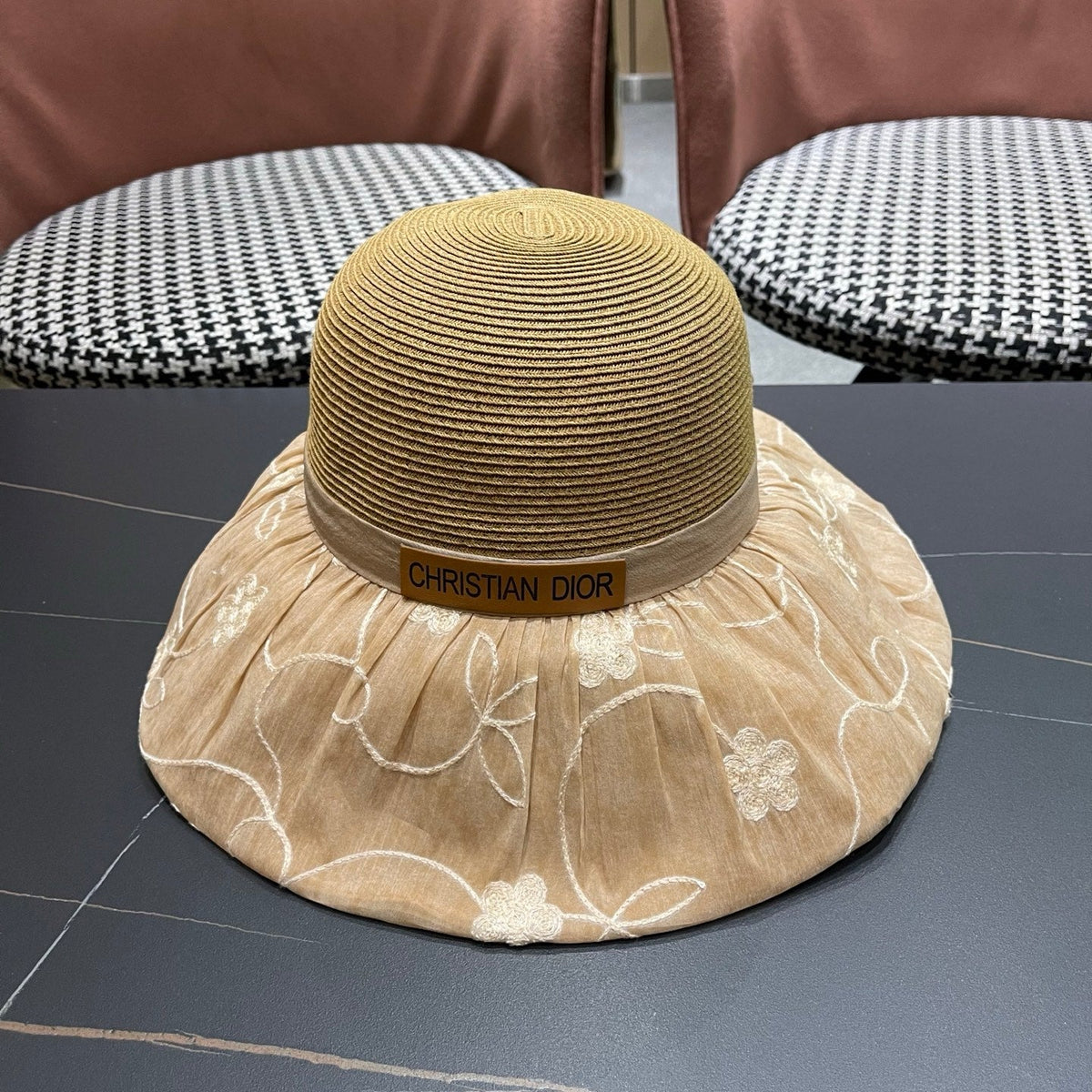 Dior Straw Bow Bucket Hat 497554