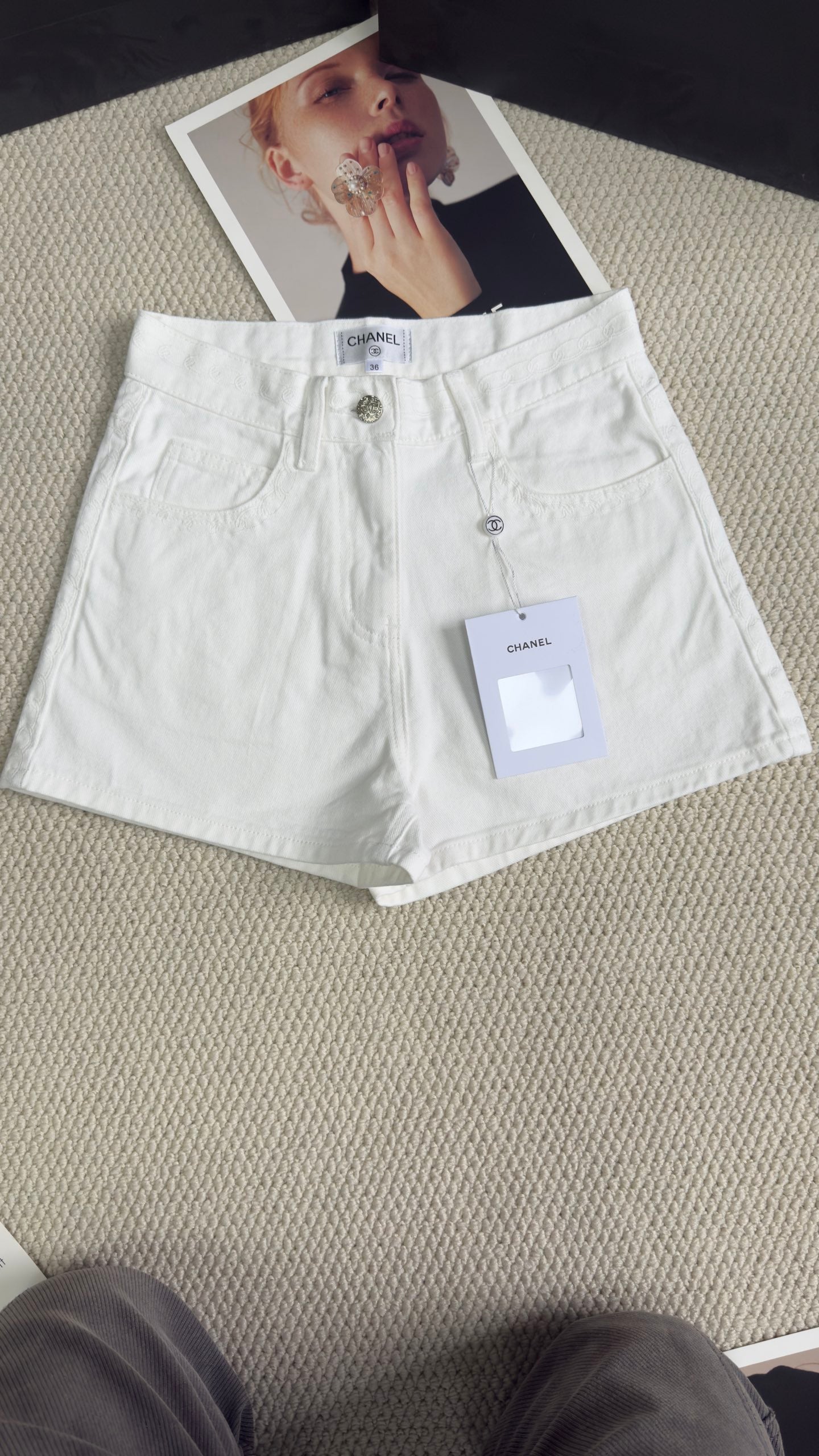 Chanel 2026 Denim Shorts White Cotton 635734