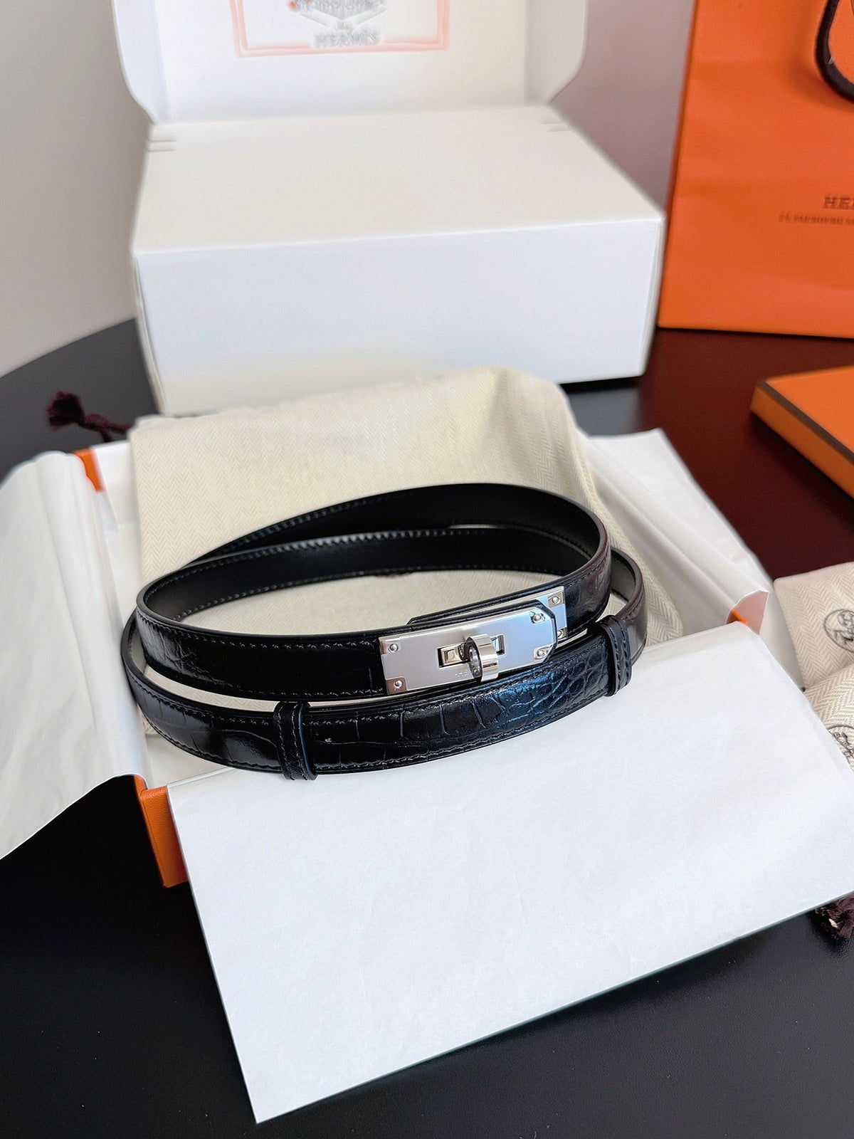 Hermes 2026 Kelly 18 Belt Crocodile-embossed Epsom Calfskin 214097