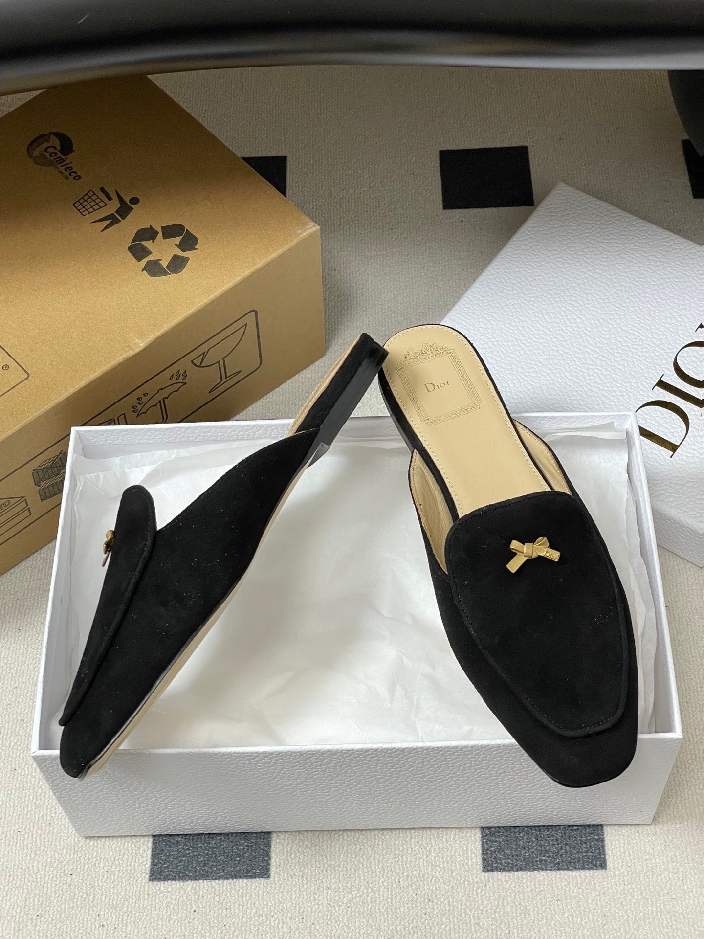 CD 26 Bow Mules Black Beige Suede Cowhide 632595