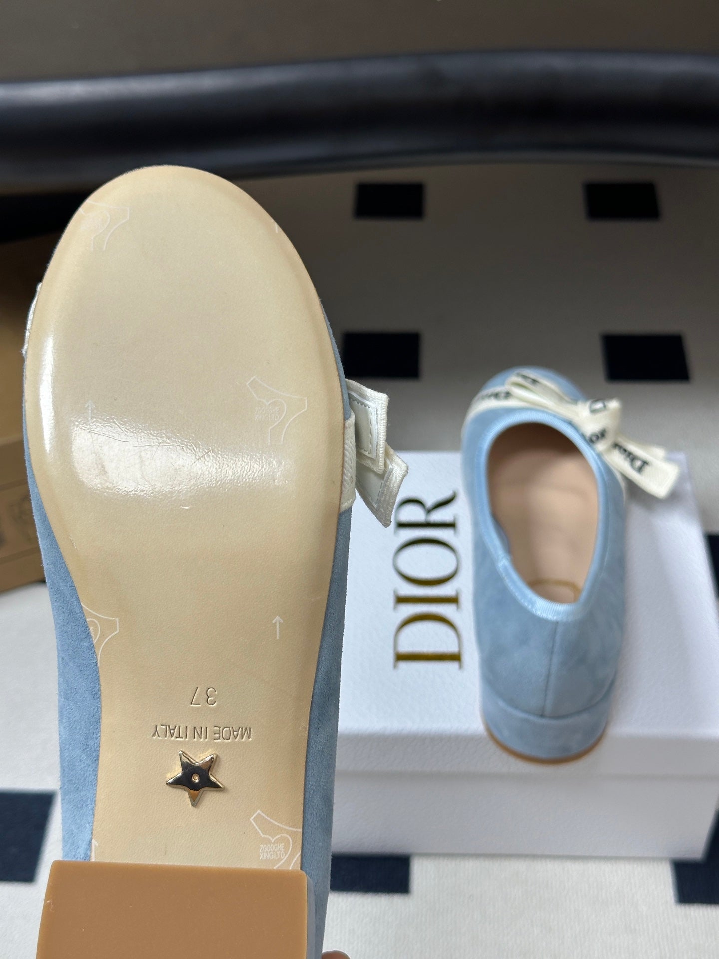 Dior 2026 J'Adior Pump 30mm Suede Lambskin 933337