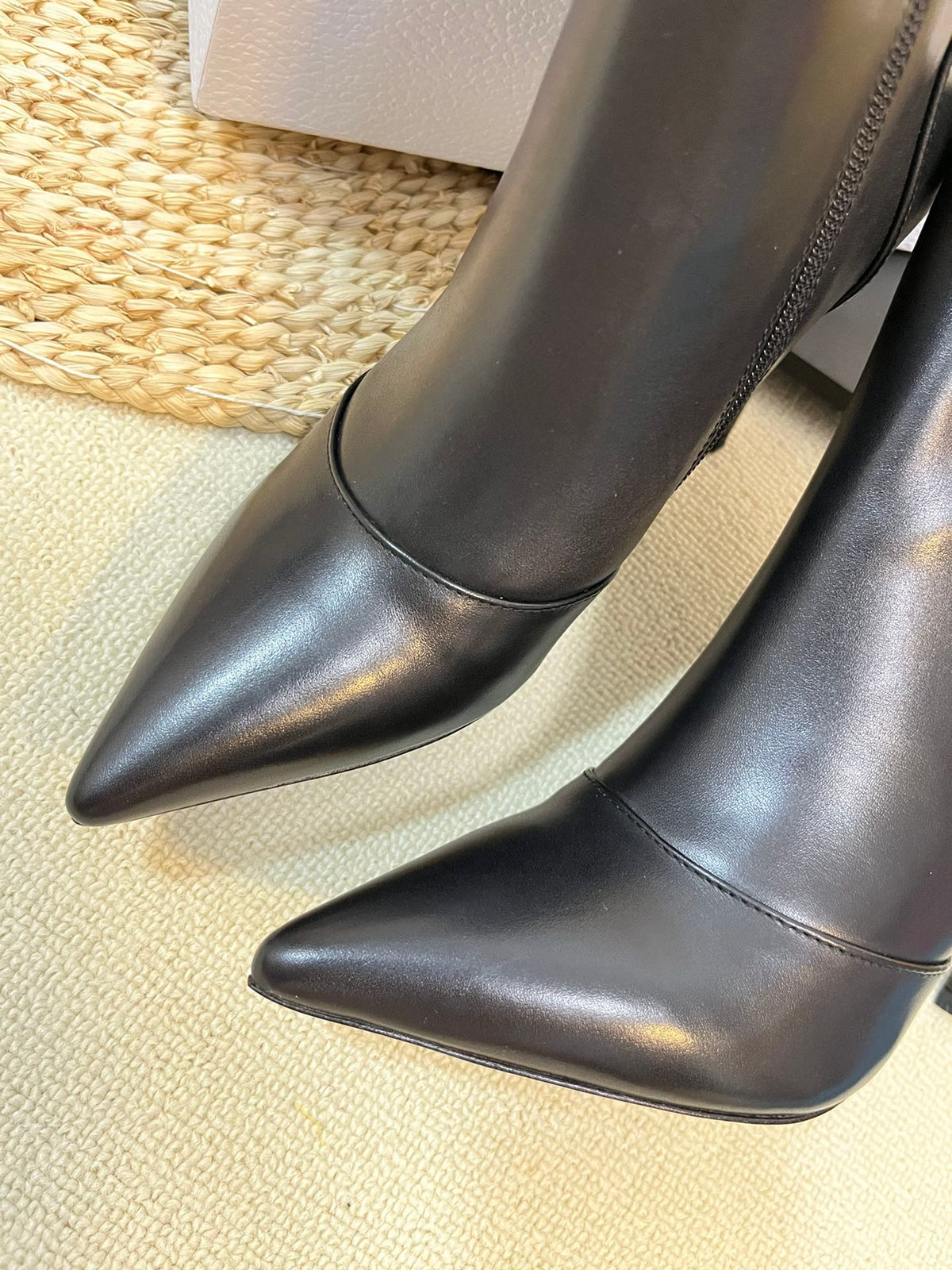 Dior 2026 Pointed Toe Ankle Boots 100mm Cowhide 137124