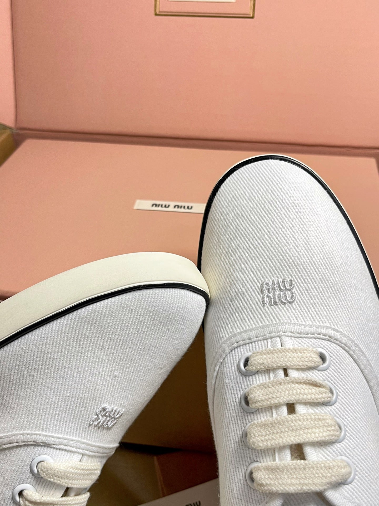 Miumiu 2026 Sneaker Canvas 922968