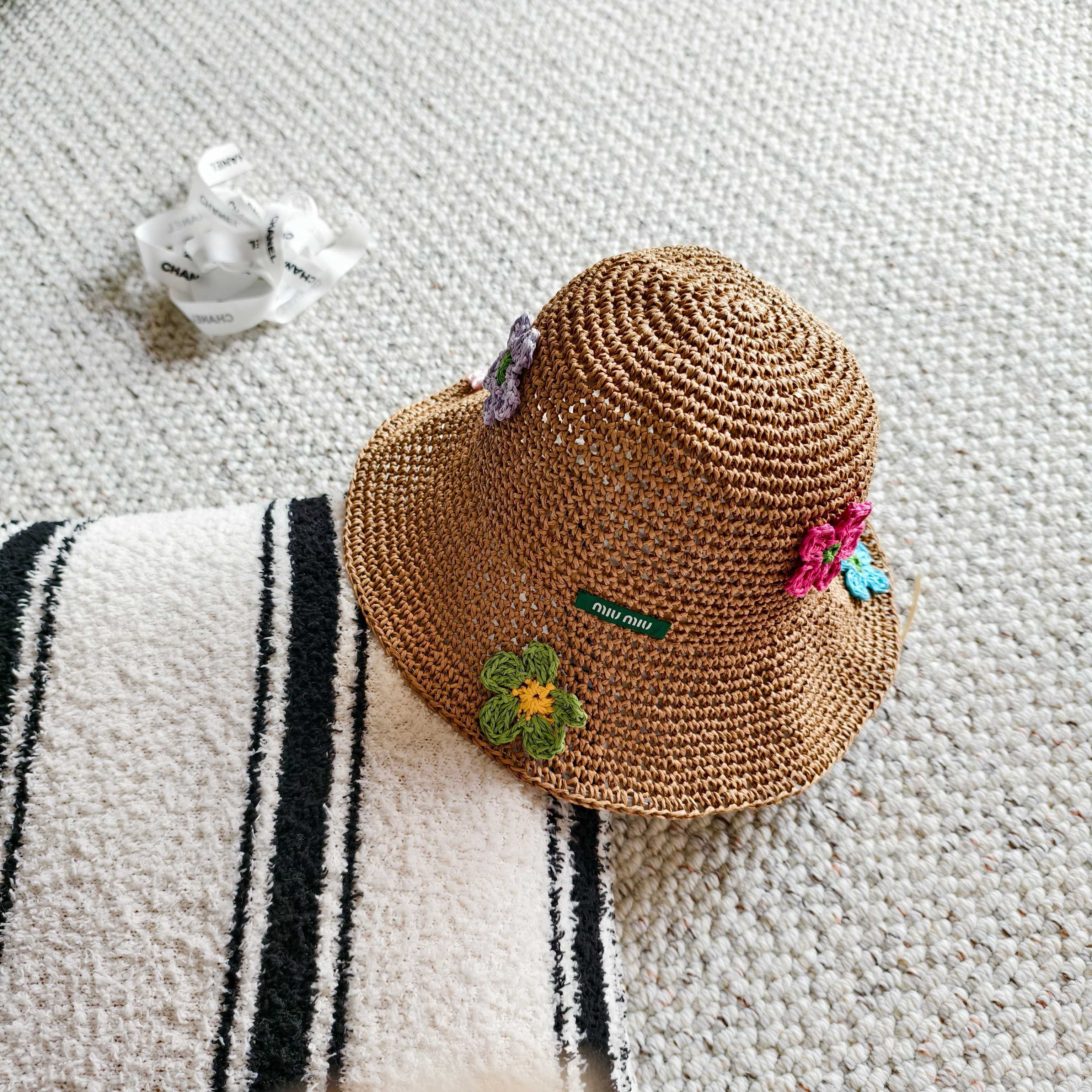 Miumiu Multicolor Flower Straw Bucket Hat 322156