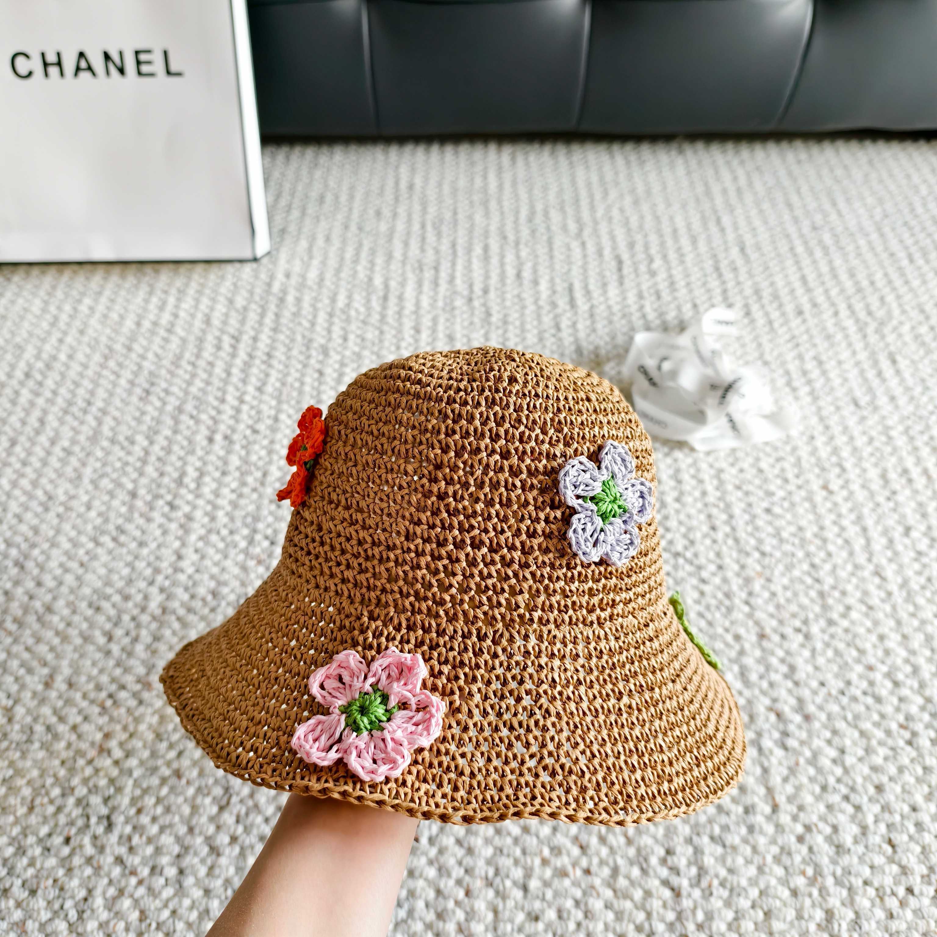 Miumiu Multicolor Flower Straw Bucket Hat 322156