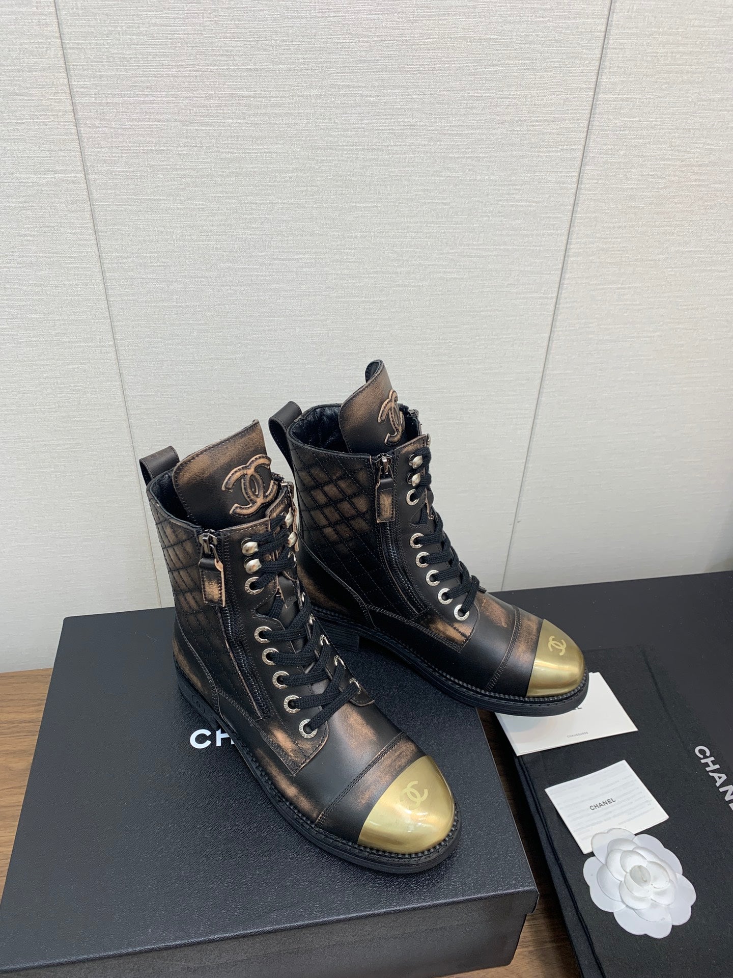 CC Short Boots Brown Black Yellow Cowhide