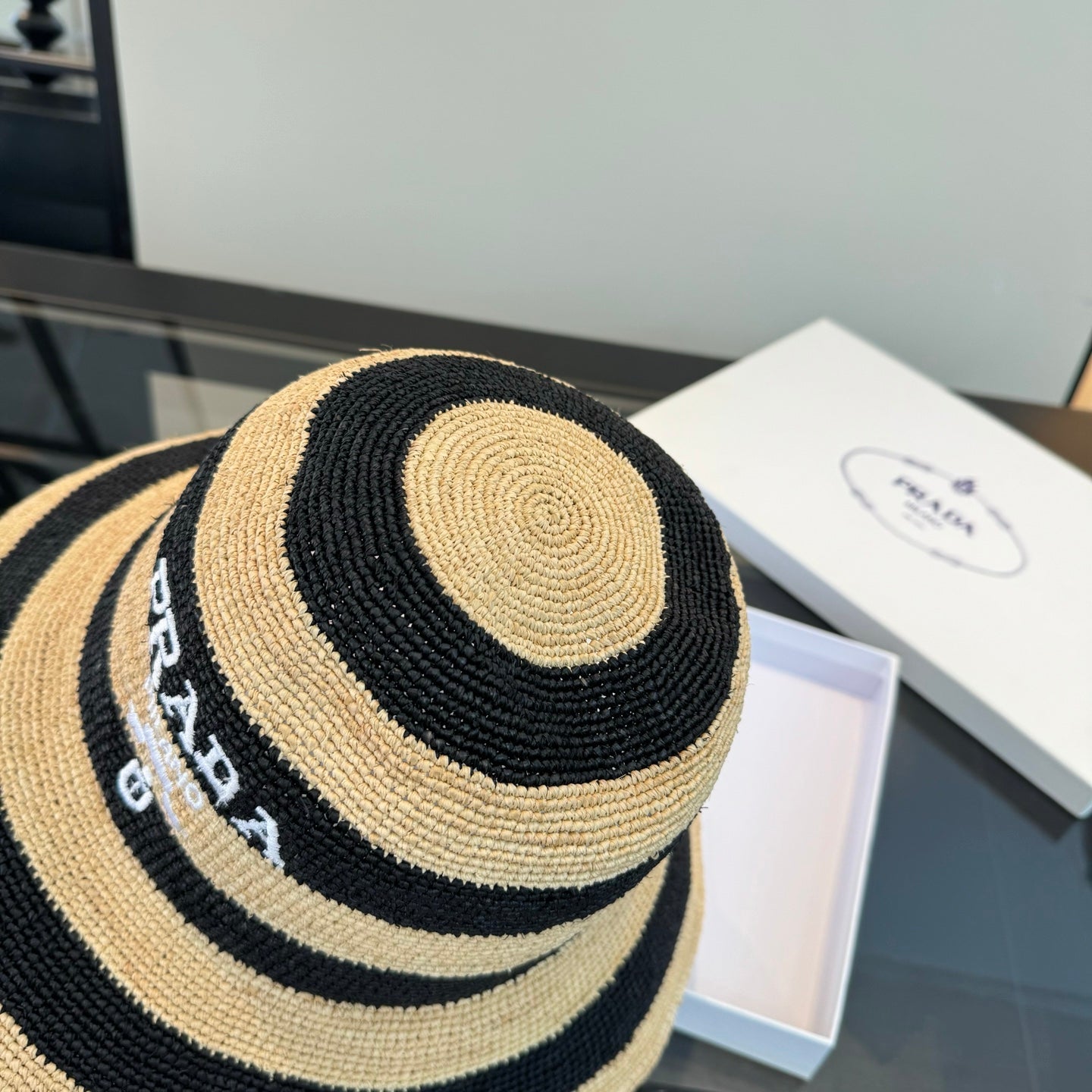 Prada Bowl Hat Raffia 360786