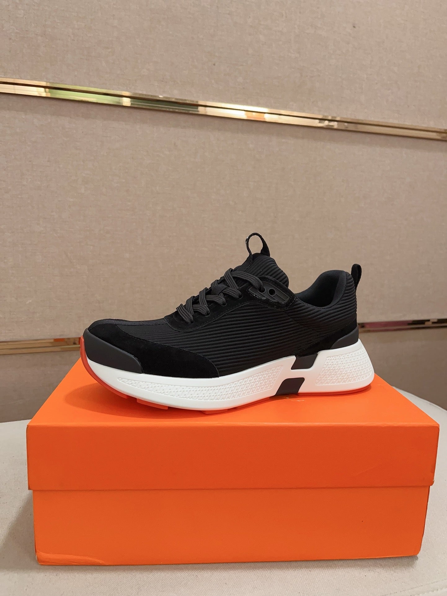 HM HUGO SNEAKER BLACK-WHITE WEAVE AND SUEDE