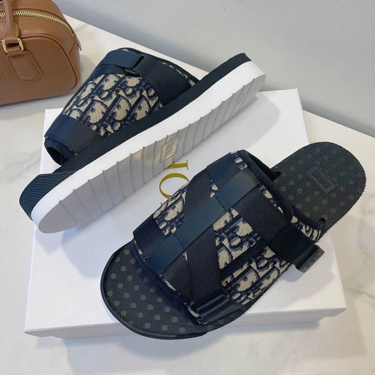 Dior 2026 Embroidered Sandals 30mm Fabric Rubber 890803