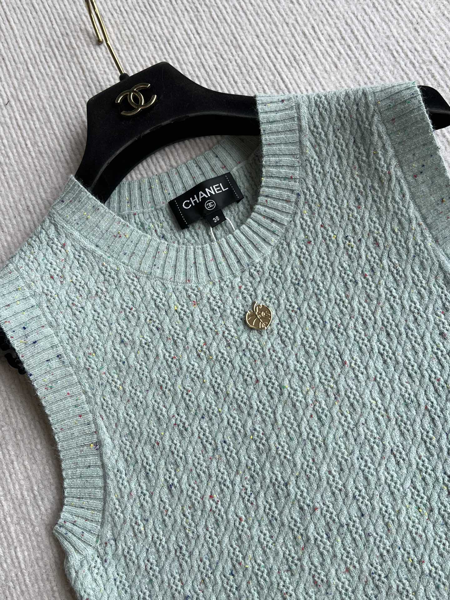 CC 25 Vest Pattern Wool 269549