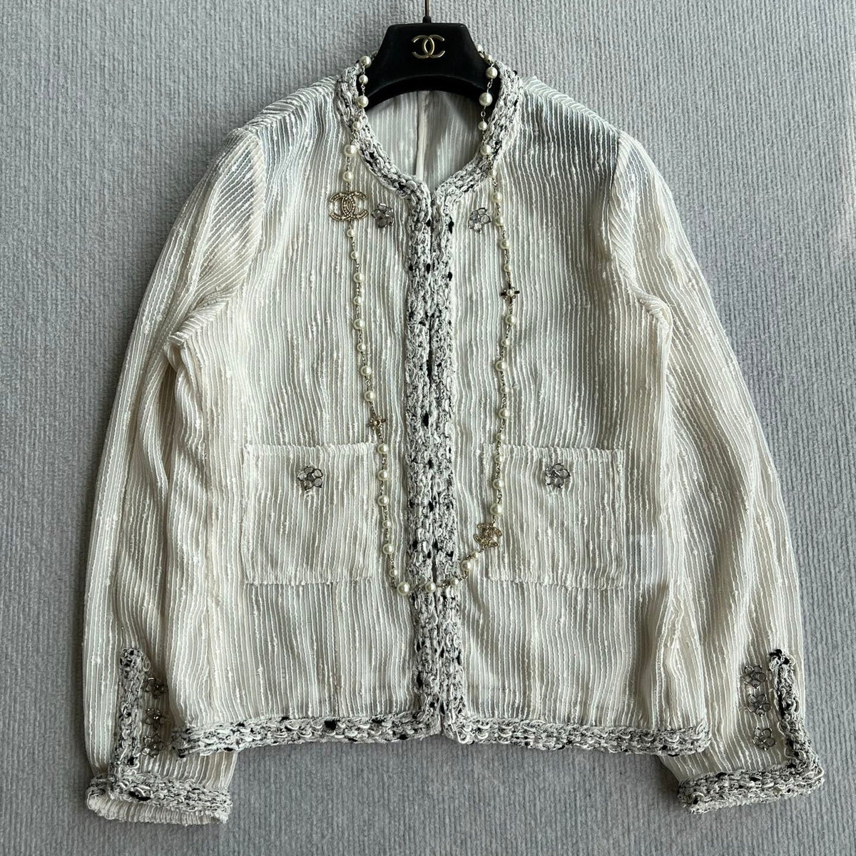 Chanel 2026 Off-White Jacket And Skirt Set Fabric