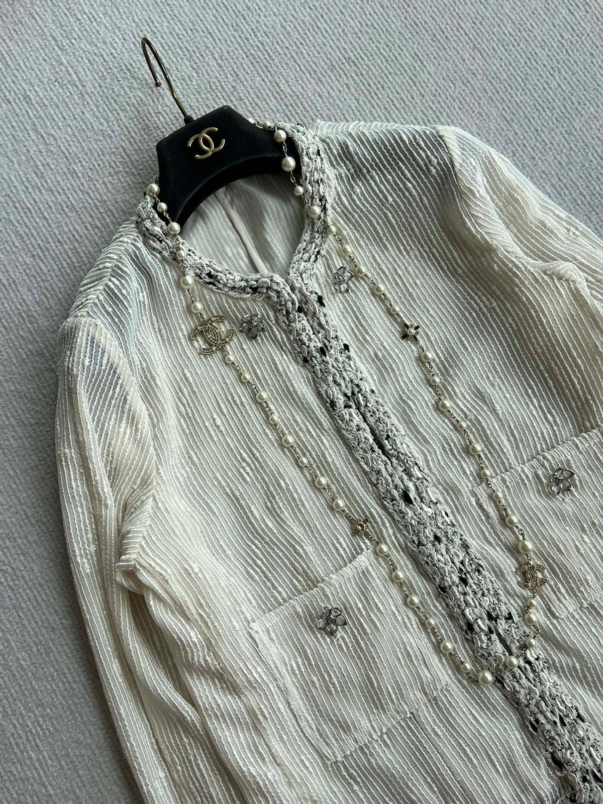 Chanel 2026 Off-White Jacket And Skirt Set Fabric