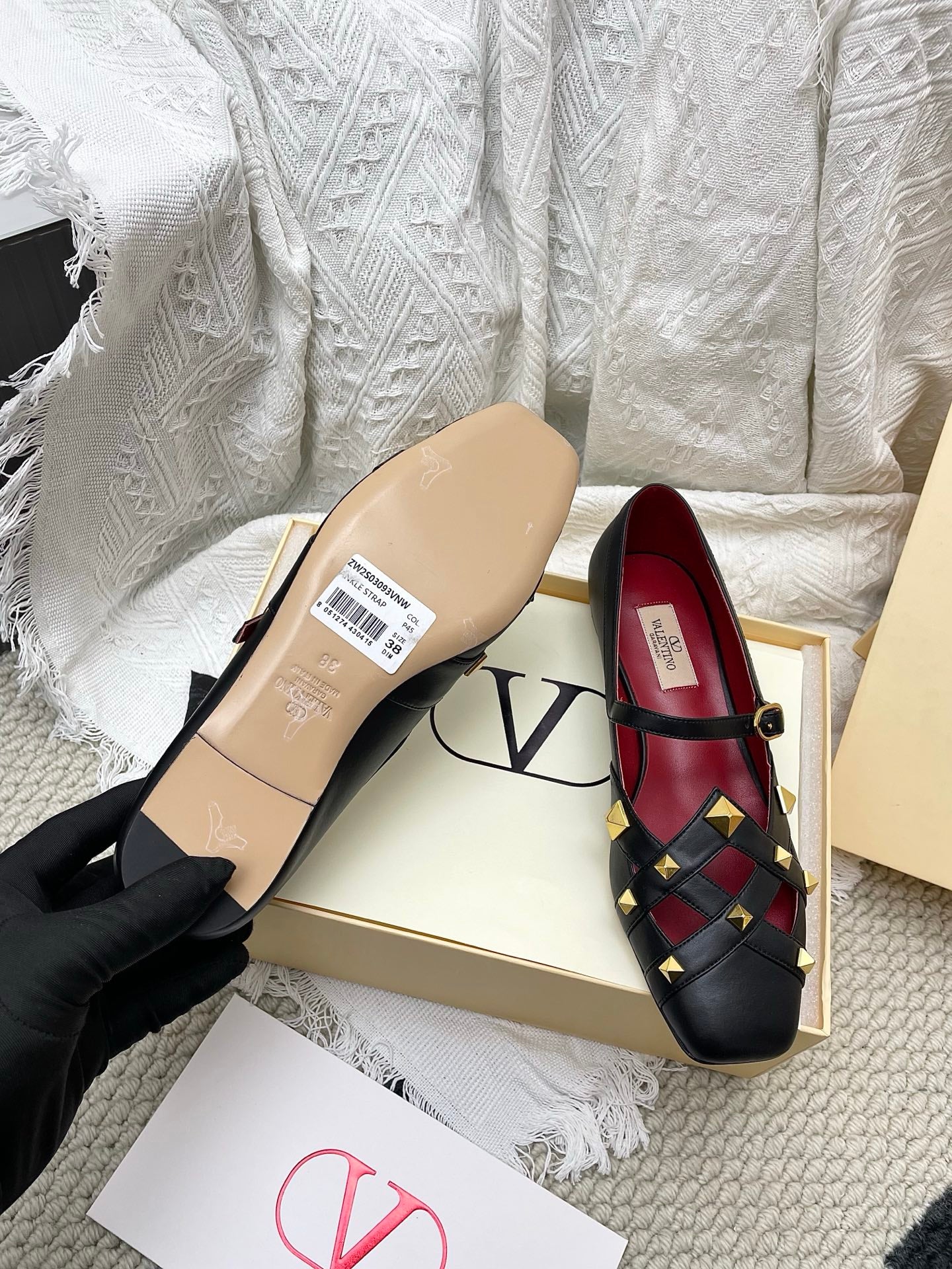 VT 26s Mary Jane Ballet Flats Black Burgundy Lambskin 611366