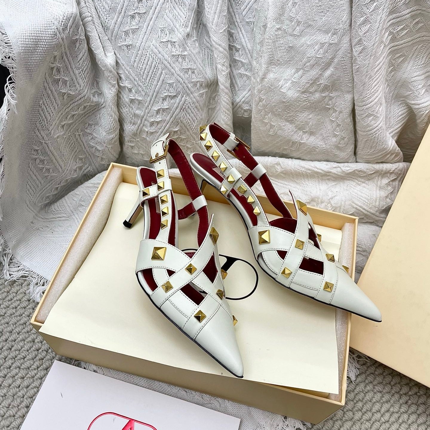 VT 26s Slingback 60 White Burgundy Lambskin 611369