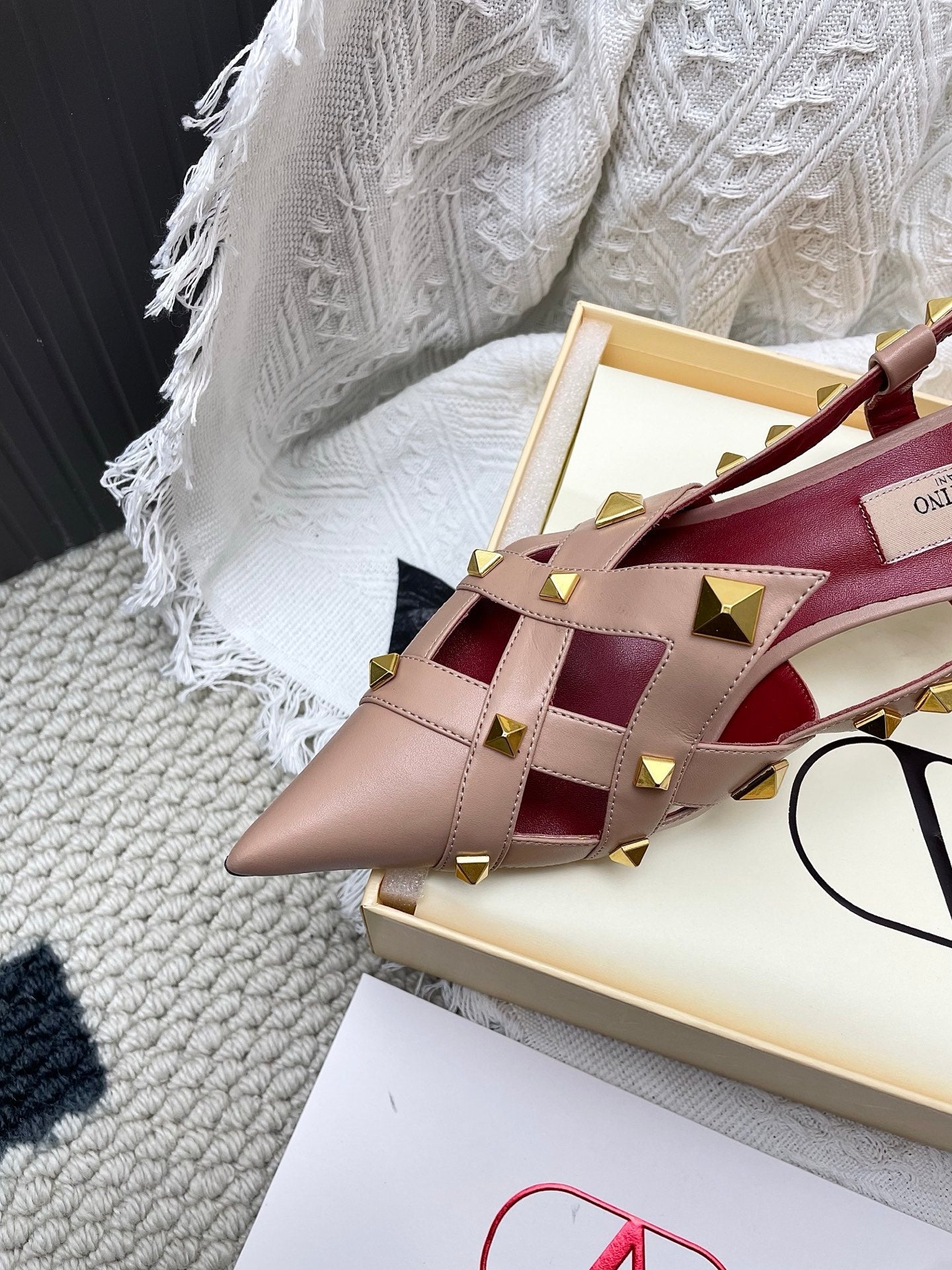 VT 26s Slingback 60 Dark Beige Burgundy Lambskin 611370