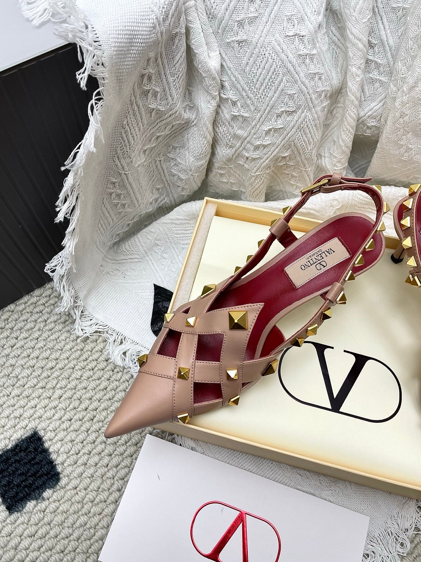 VT 26s Slingback 60 Dark Beige Burgundy Lambskin 611370