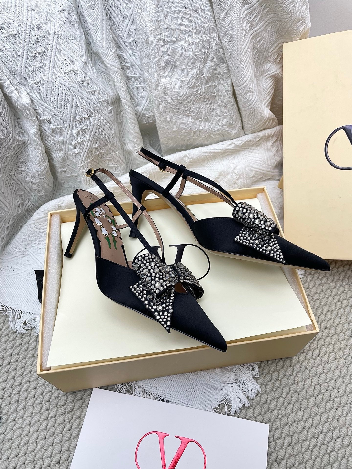 VT 26s Slingback 80 Black Rhinestone Silk Sheepskin 611405