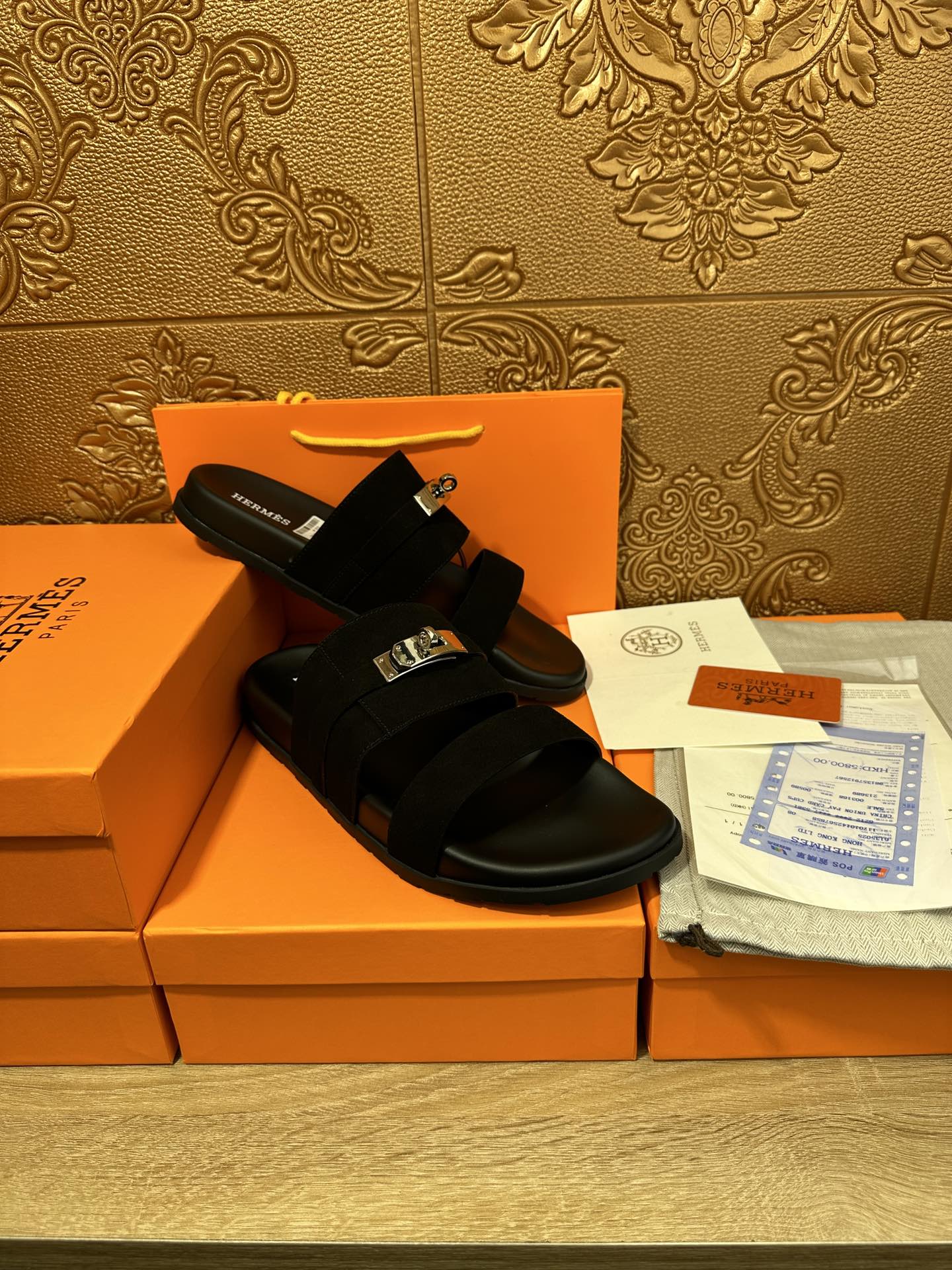 HM JACKSON SANDAL BLACK SUEDE