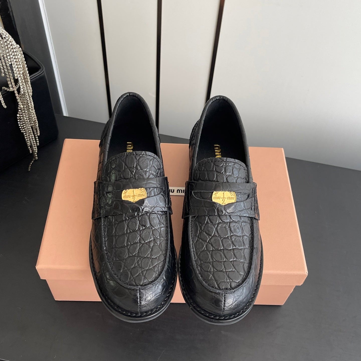 MIU 26 Casual Loafers Black Crocodile Embossed Calfskin 631625