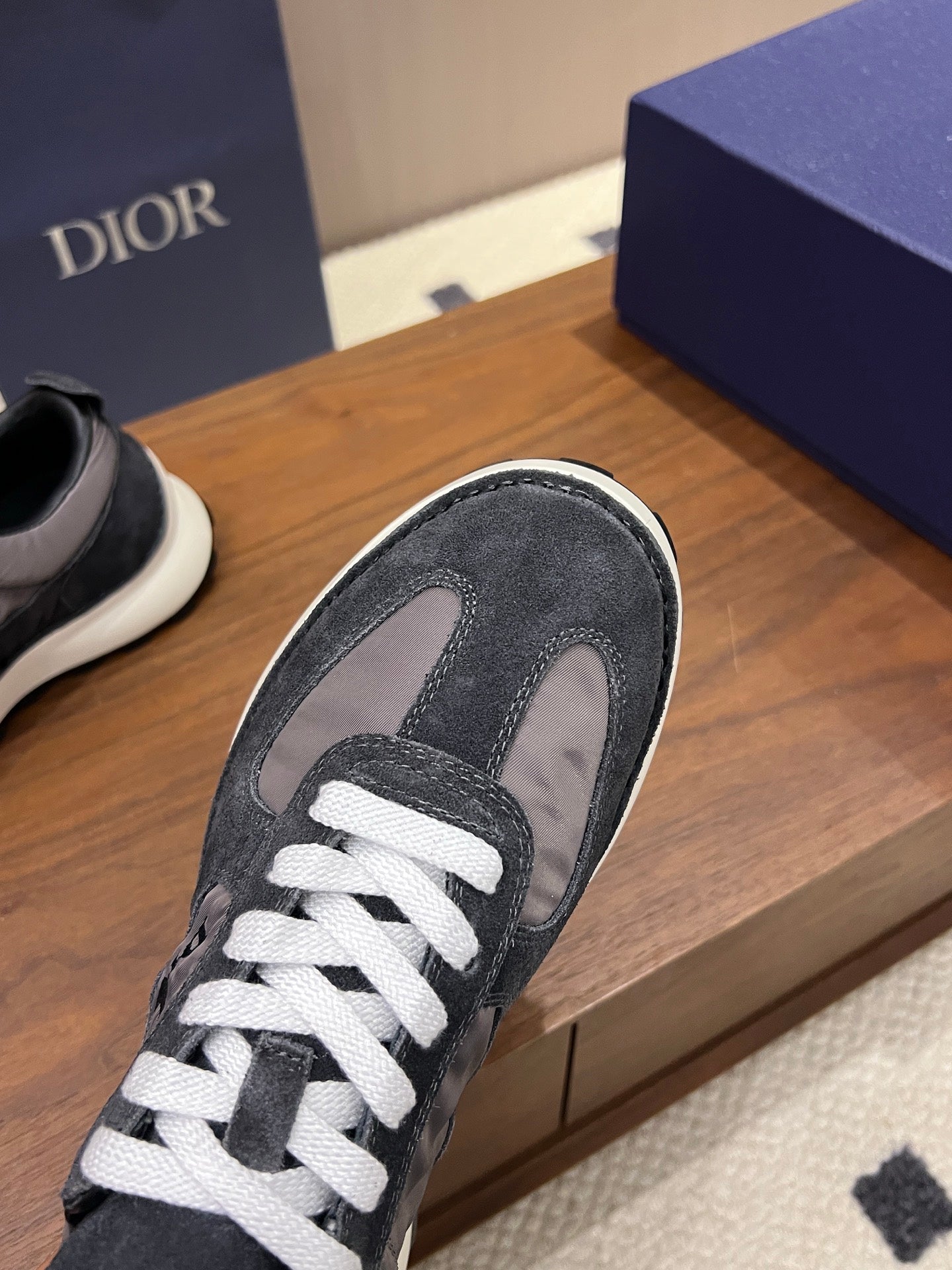 Dior 2026 Sneaker Suede 904794
