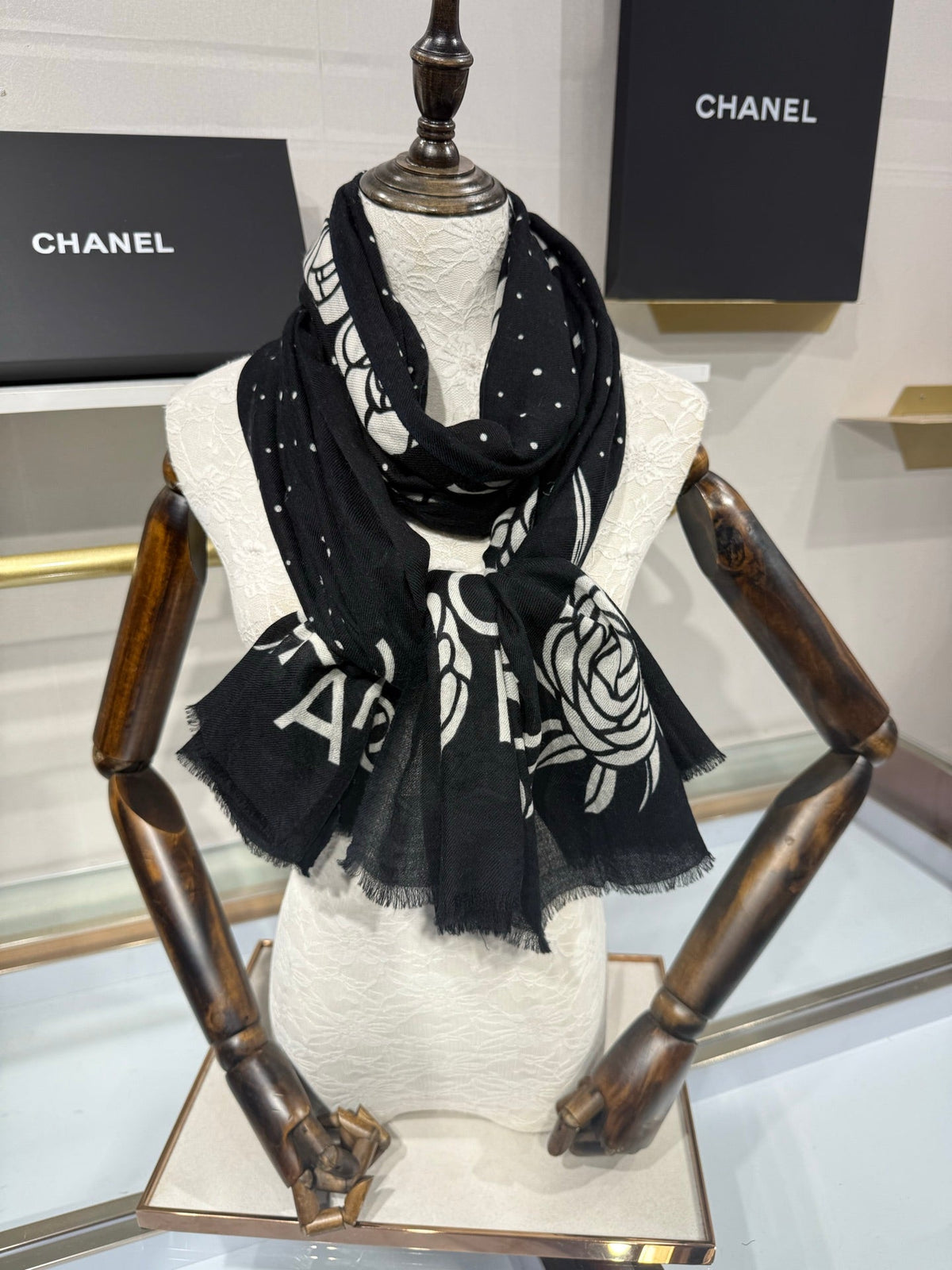 Chanel 2026 Polka-Dot Motifs Scarf 200cm Cashmere 213281