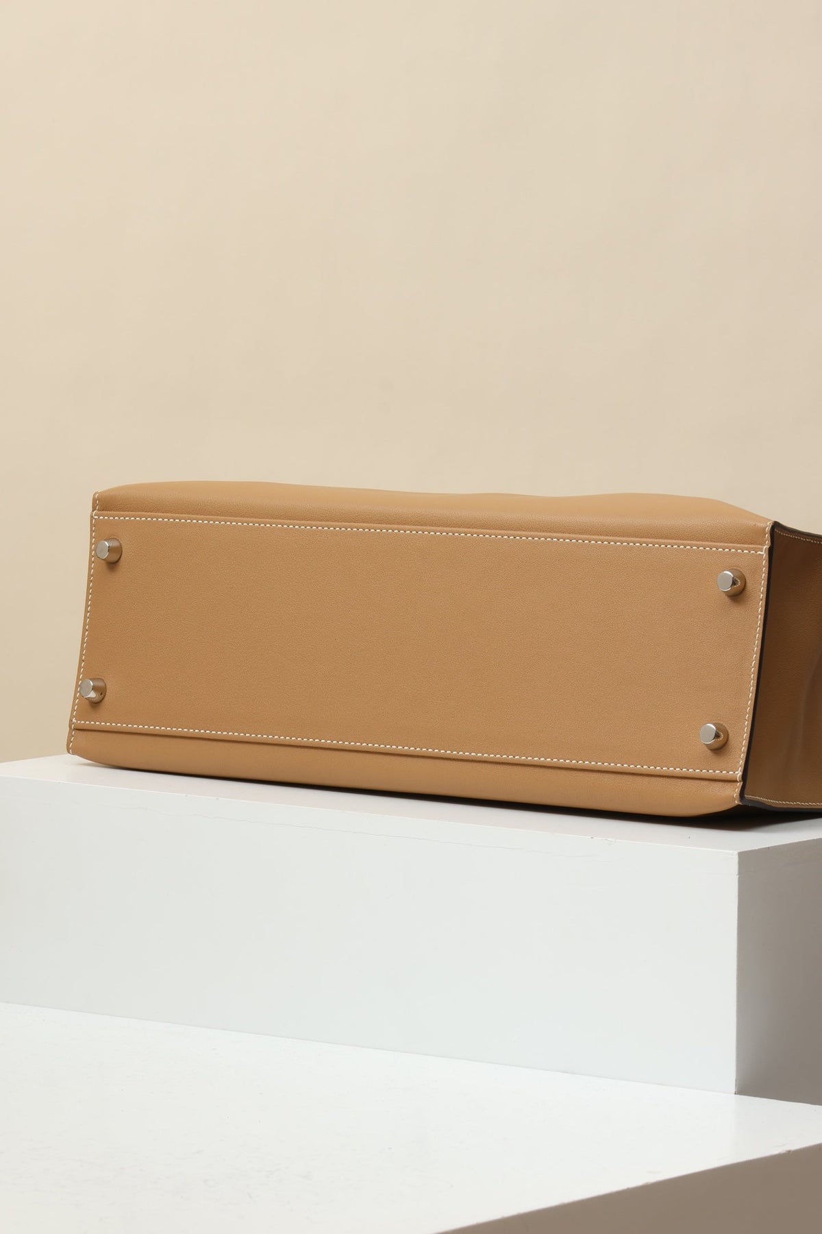 High-end Hermes 2026 Kelly Flat Bag 35cm Swift Calfskin