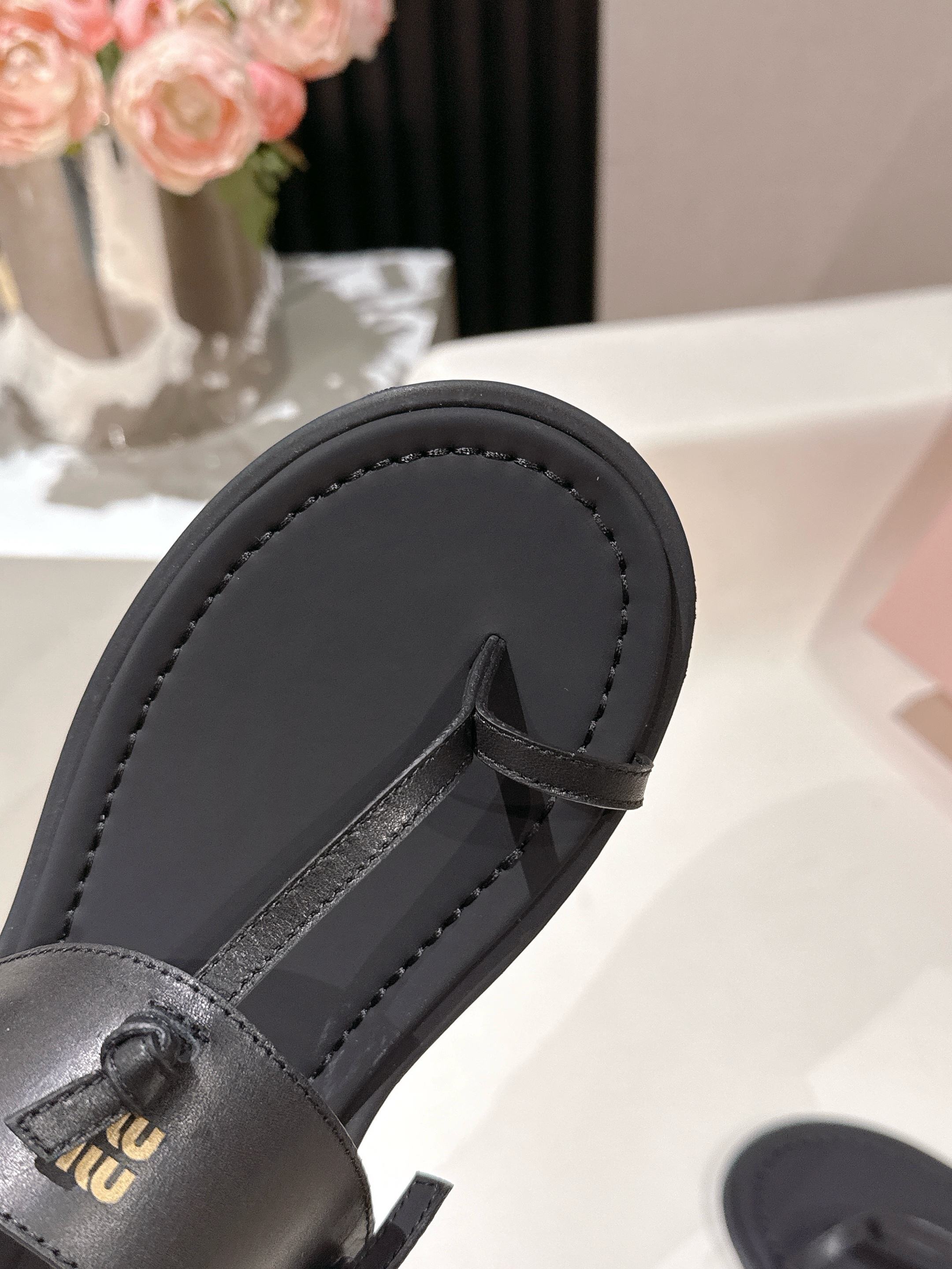 Miu Miu 2026 Sandal with Strap Black Leather 620681