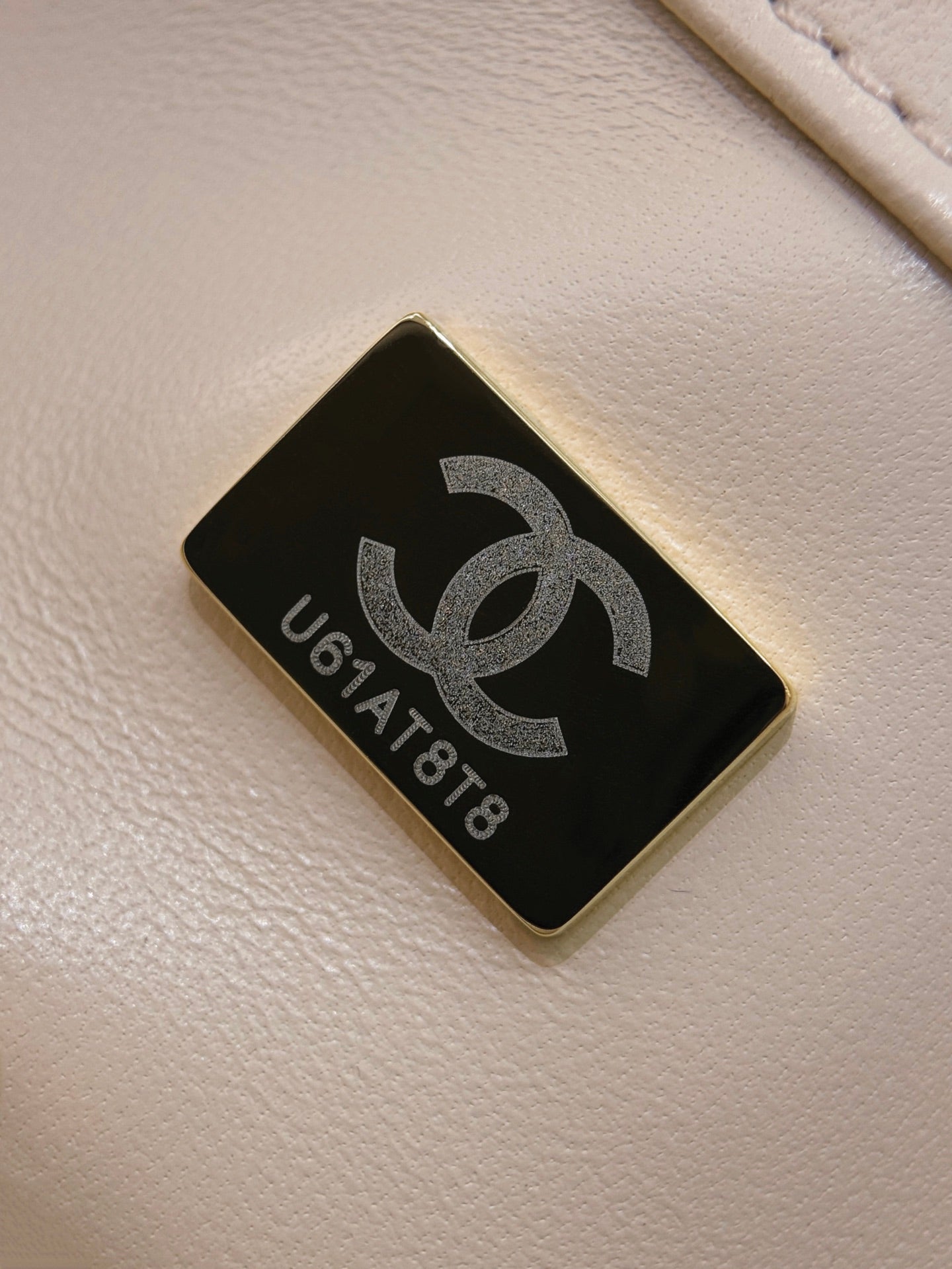 Chanel 2026 Sparkling Sequined Bag 21cm Leather