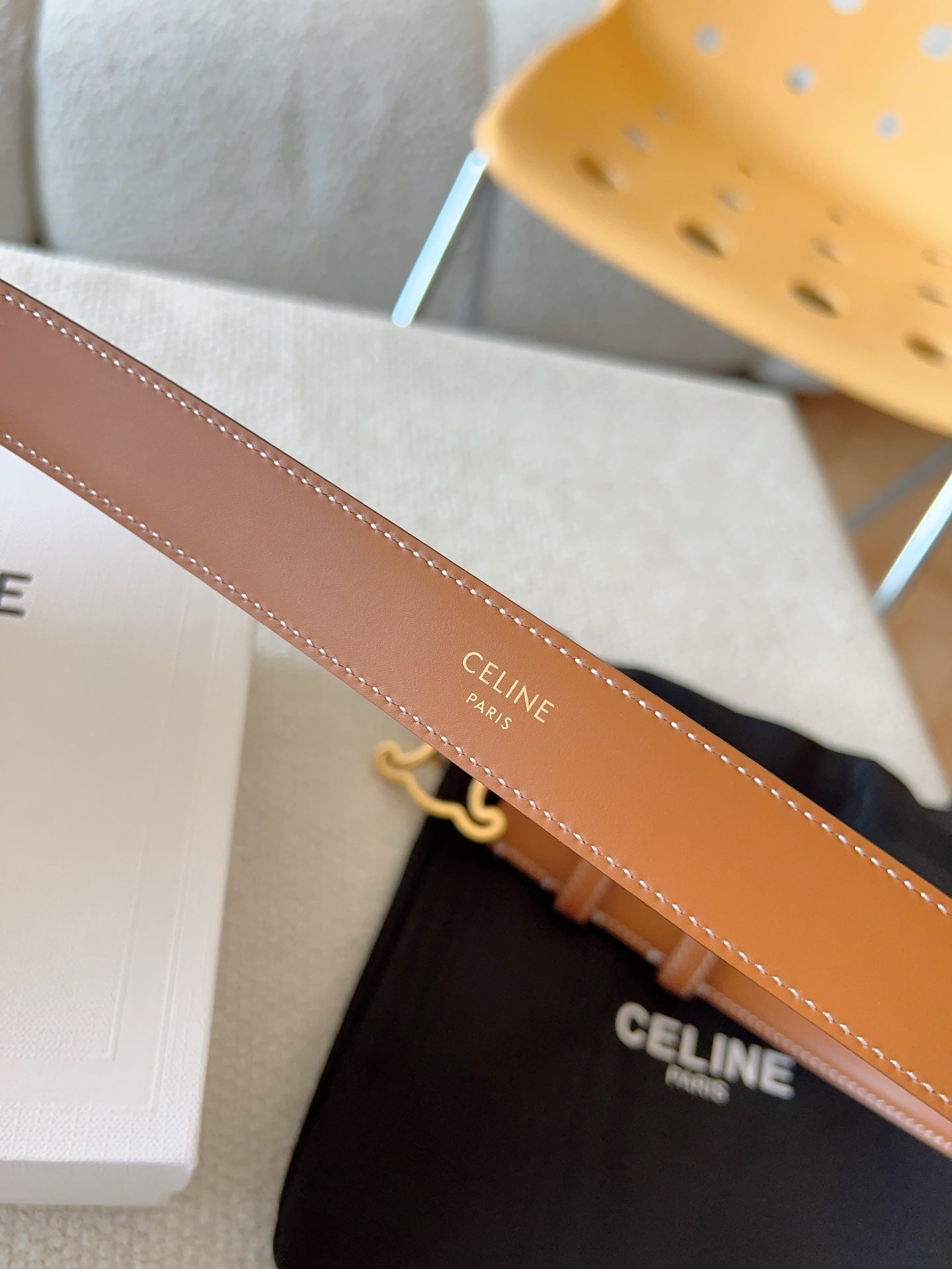 CL Gold 25mm Triomphe Enamel Brown Cowhide 607412