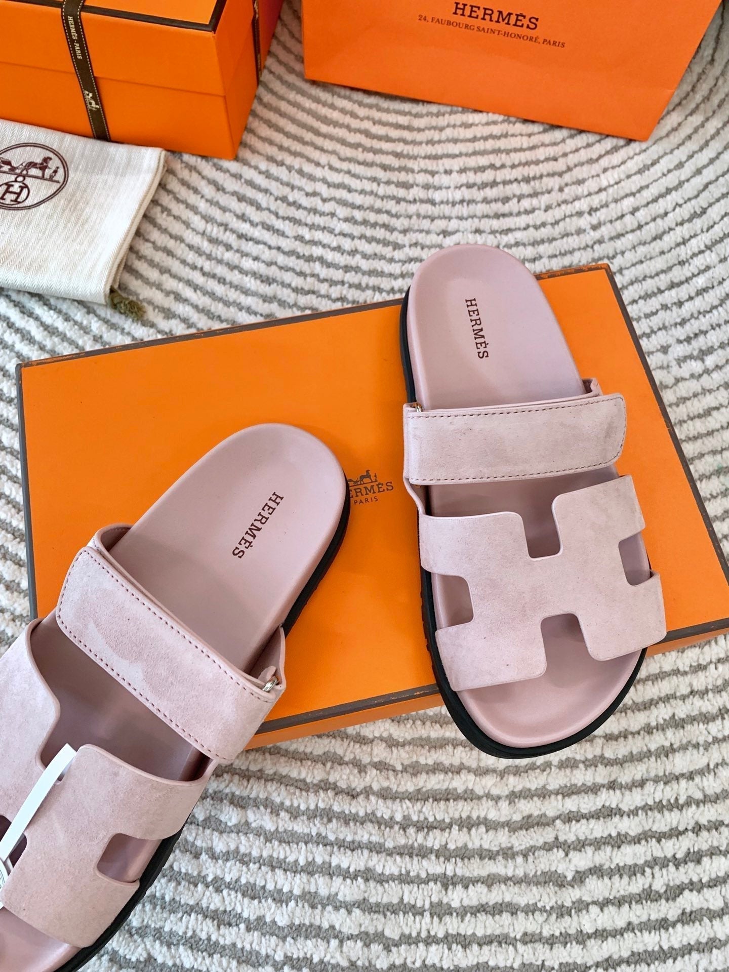 HM Chypre Sandal Light Pink Suede 963546