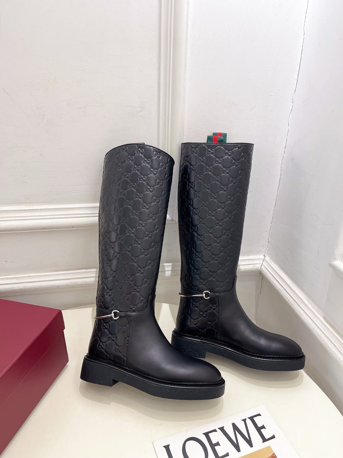 Gucci 25𝐬𝐬 Horsebit Detail Logo Black Calfskin 435373