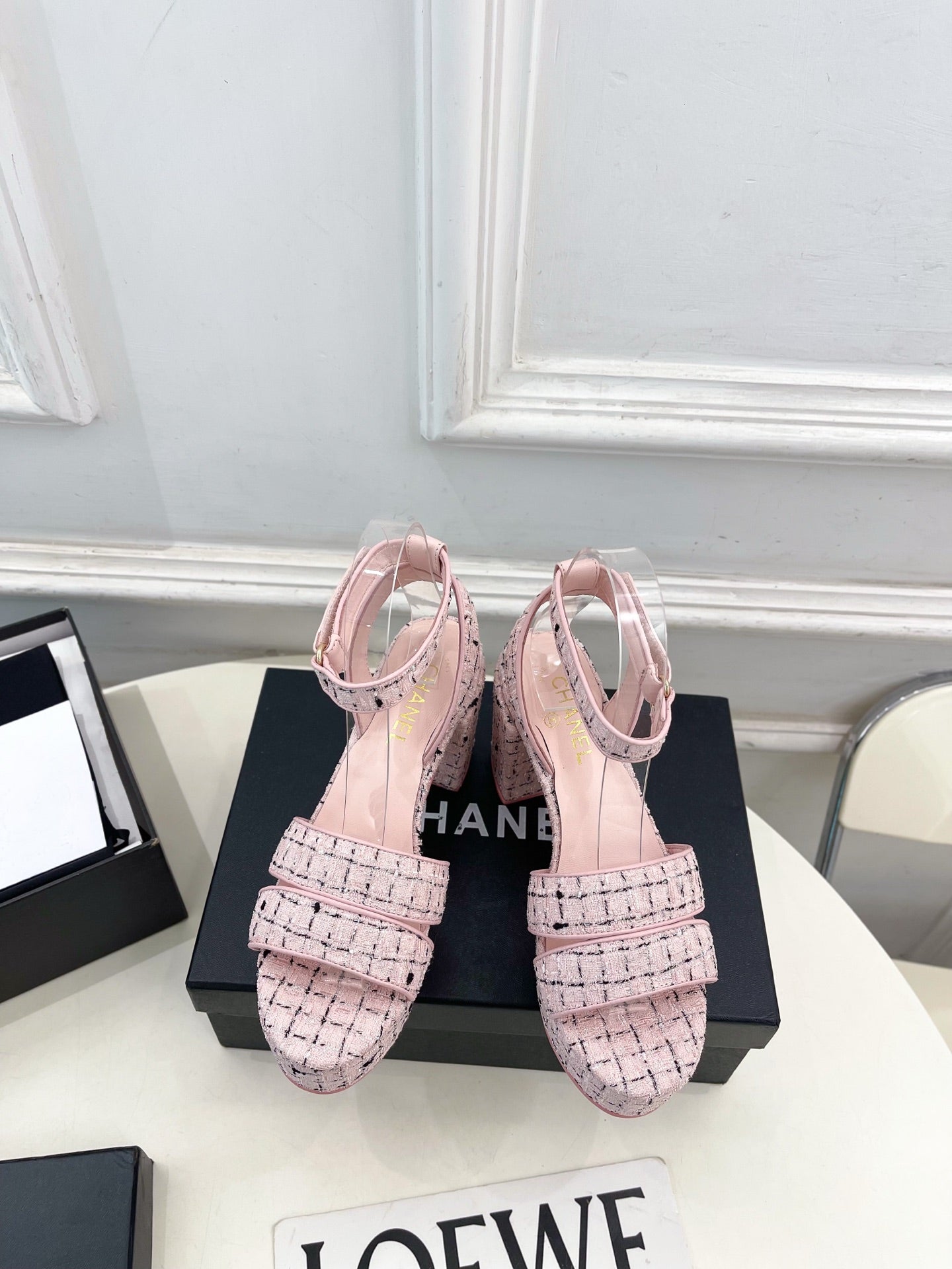 CC 26s HighHeeled Platform Sandals 85 Pink Black Tweed 631866