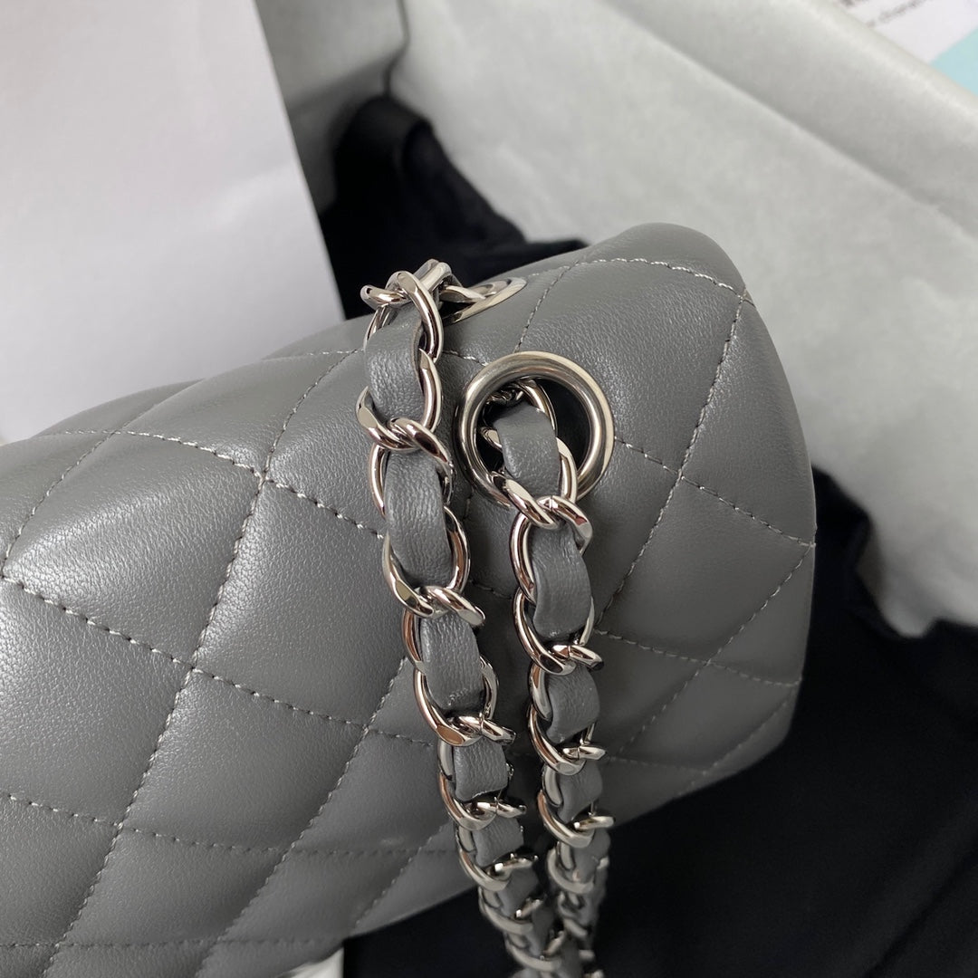Medium Classic Flap Bag 23cm Grey Lambskin Silver Hardware